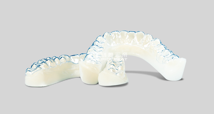 市场上的齿科3D打印机价值梯度从几千块钱到六七万的都有，为什么？
